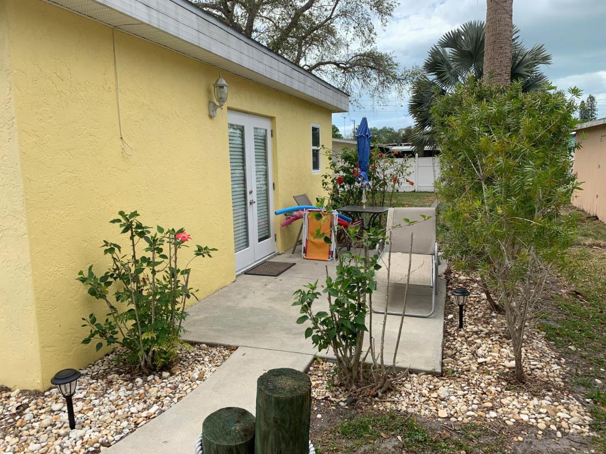 ~ Cozy In-Law Apartment Close To Siesta Key ~ ซาราโซตา ภายนอก รูปภาพ